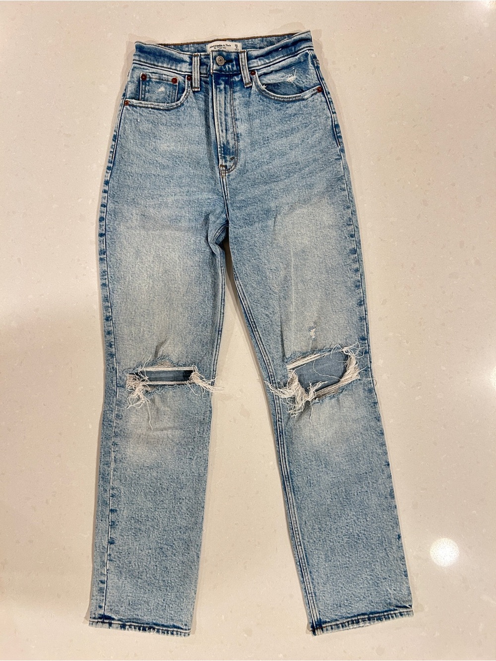 Abercrombie & Fitch Ultra High-Rise 90s  Light Wash Ripped Jeans